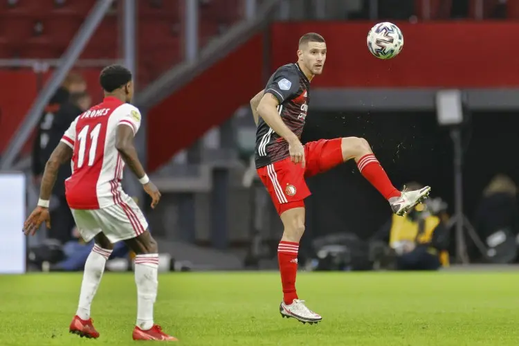 kaiyun体育平台-罗马发布备战花絮，转会期更衣室发声，英超任务艰巨，赛程密集仍需轮换的简单介绍