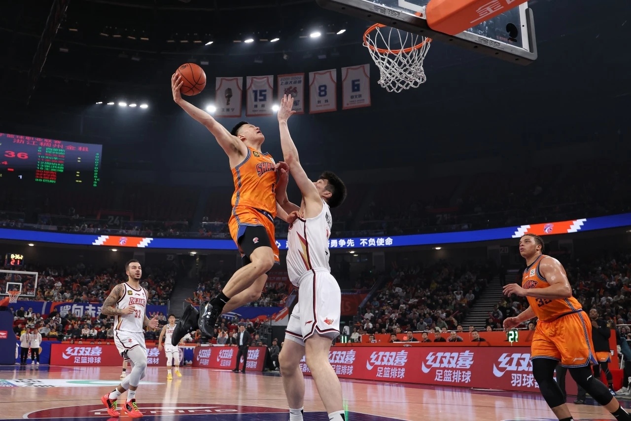 开云体育服务-关于关键时刻浙江队内部沟通：CBA季后赛节点到来，压力陡增，团队化学反应显著的信息