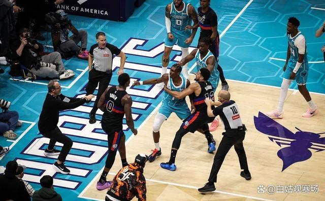 开云体育官网-CBA季后赛集结日走向成谜，斯图加特内部沟通，气氛紧张，身体对抗强度拉满的简单介绍