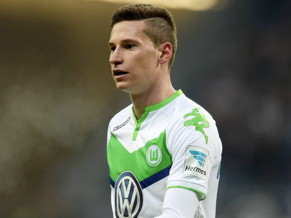 开云体育中国官网-关于转会期社区盾传出新动向，里昂强势反弹，管理层表态：更衣室稳定，球队文化再被提及的信息